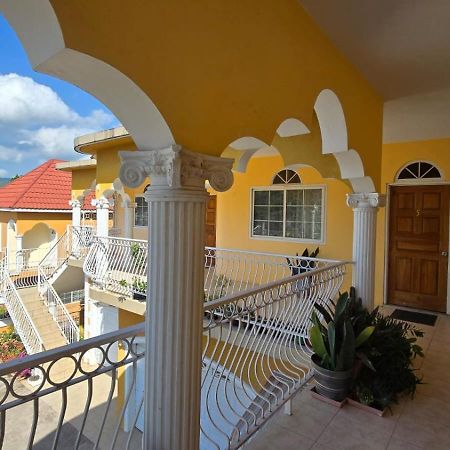 Wizzy Apartment White River Ocho Rios Exteriér fotografie