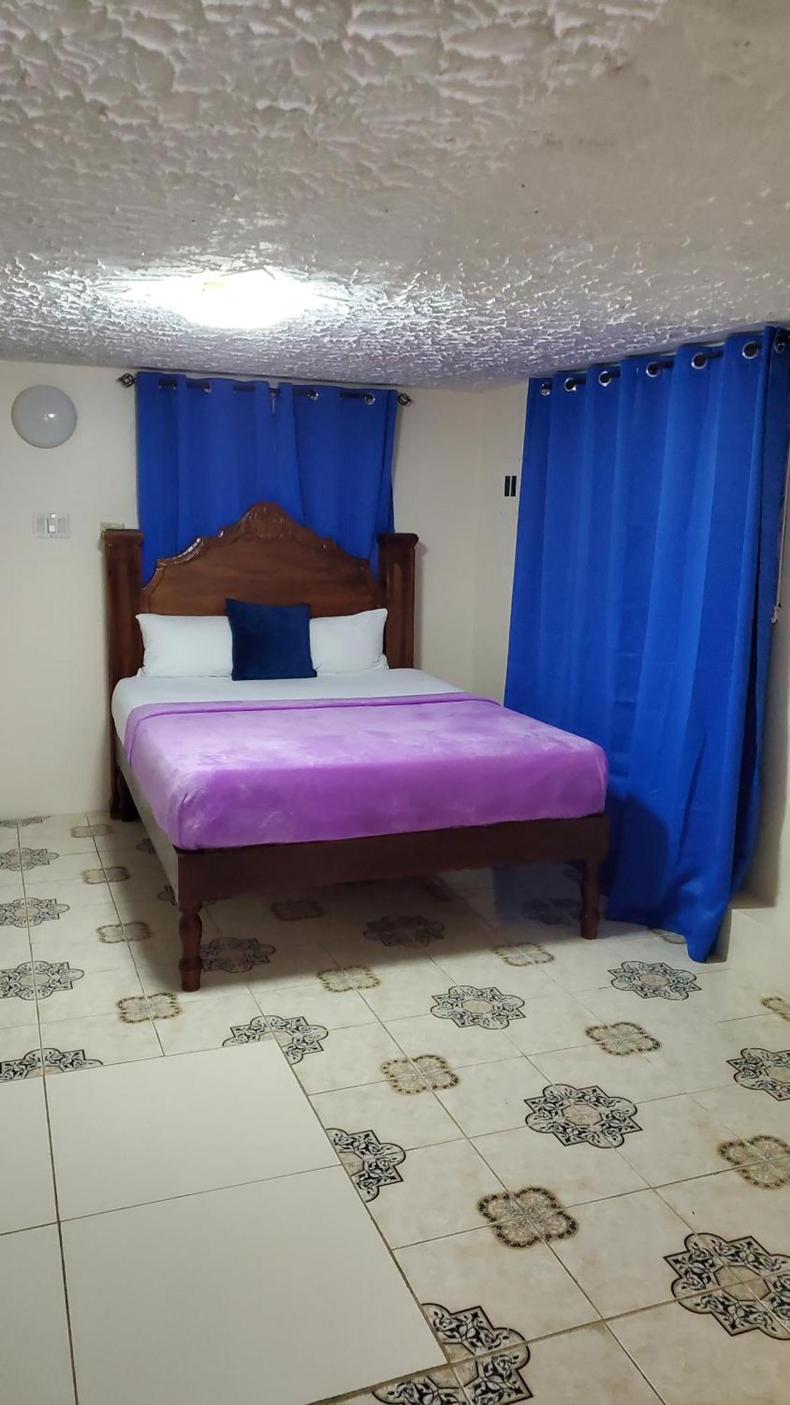 Wizzy Apartment White River Ocho Rios Exteriér fotografie