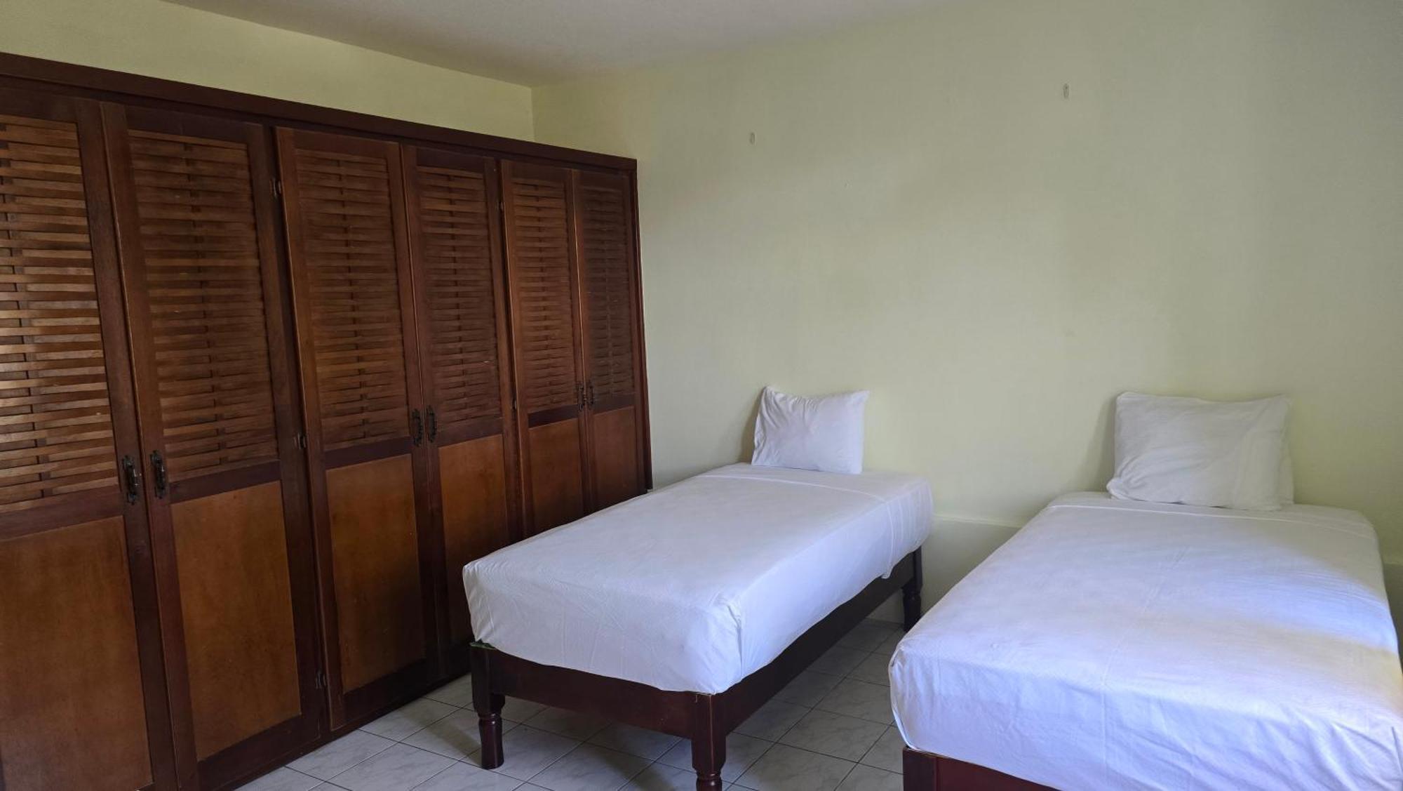 Wizzy Apartment White River Ocho Rios Pokoj fotografie